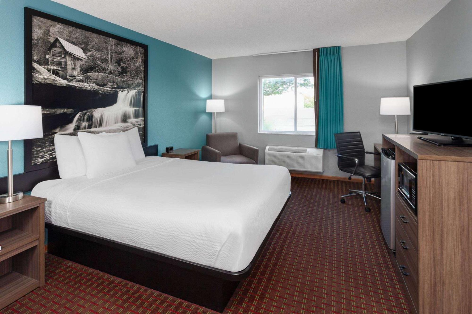 Super 8 By Wyndham Mchenry Fox Lake Area Exterior foto