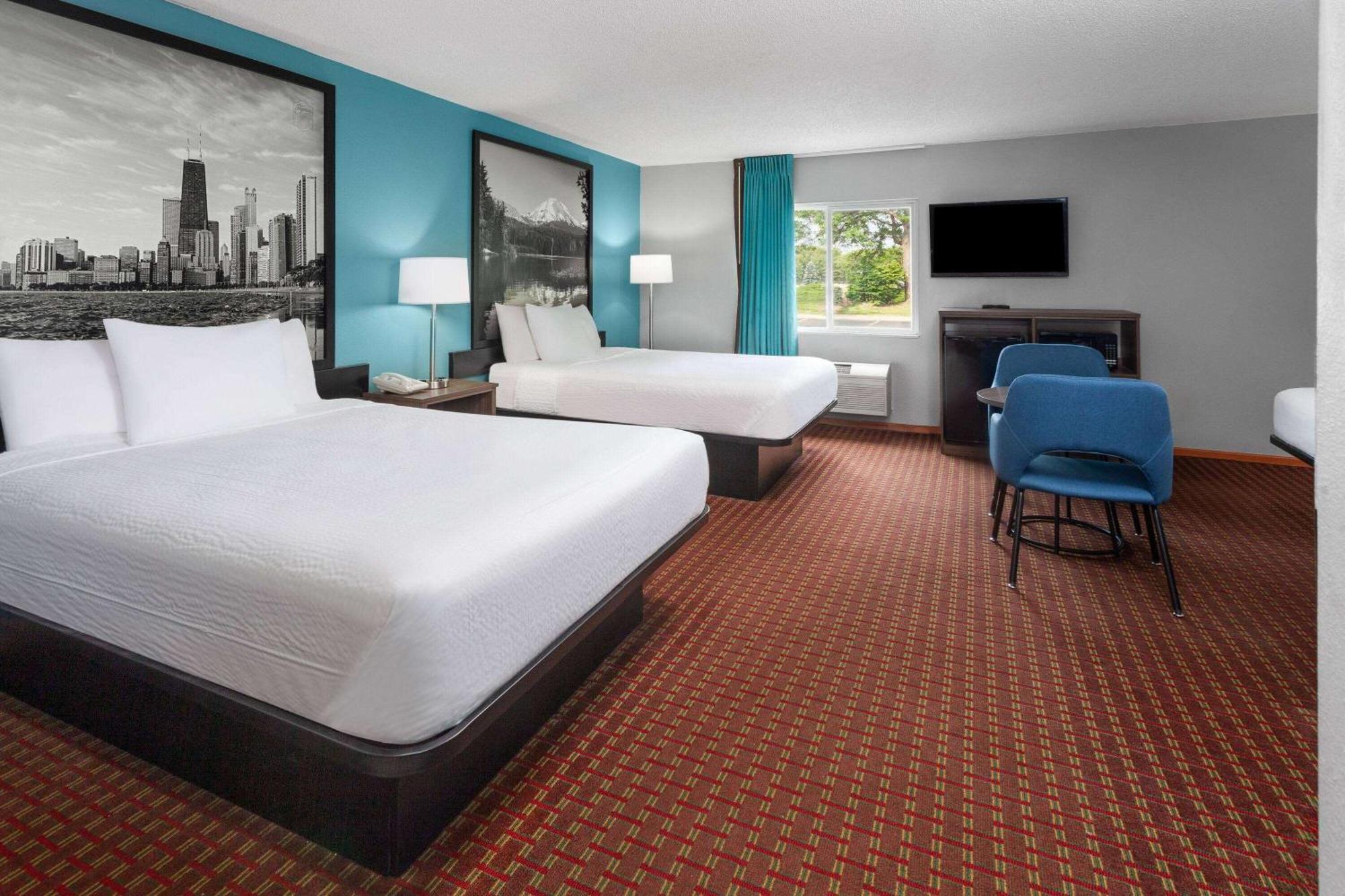 Super 8 By Wyndham Mchenry Fox Lake Area Exterior foto